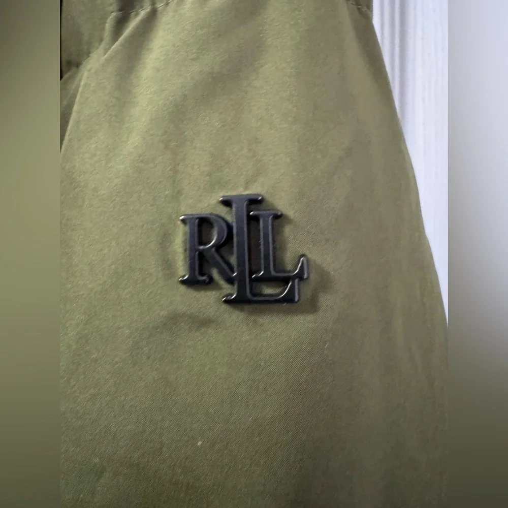 Lauren Ralph Lauren Pillow Hood
Longline Down & Feather Jacket Small - Picture 10 of 13